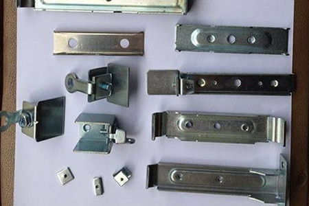 五金彈片清洗注意事項，確保清潔與安全